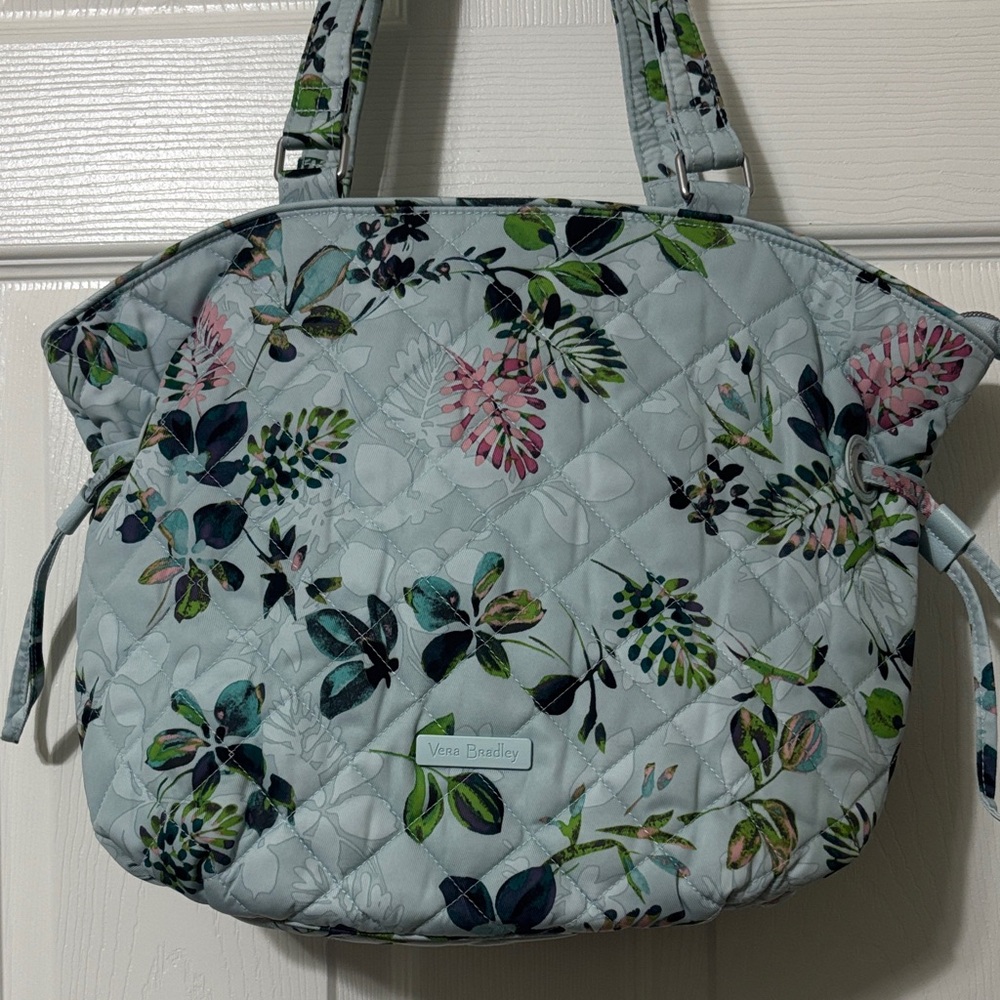 Vera Bradley Cinch Shoulder Bag in Seawater Blossoms